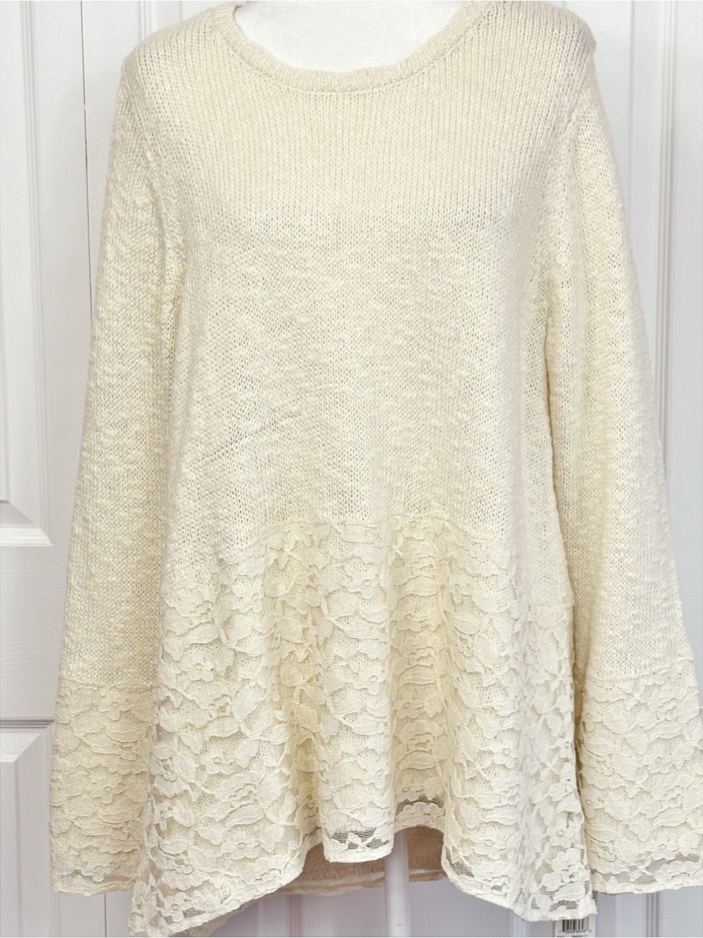 NWT Style & Co. Warm Ivory Metallic Knit Lace Overlay Bell Sleeve Sweater 2X